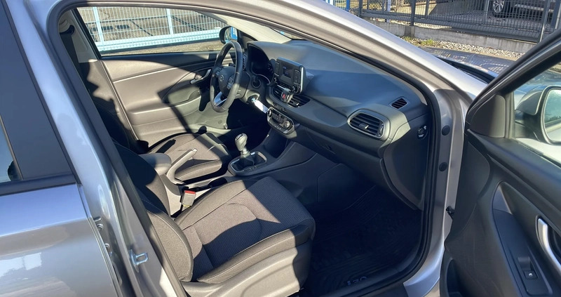 Hyundai I30 cena 69900 przebieg: 18450, rok produkcji 2022 z Raciąż małe 92